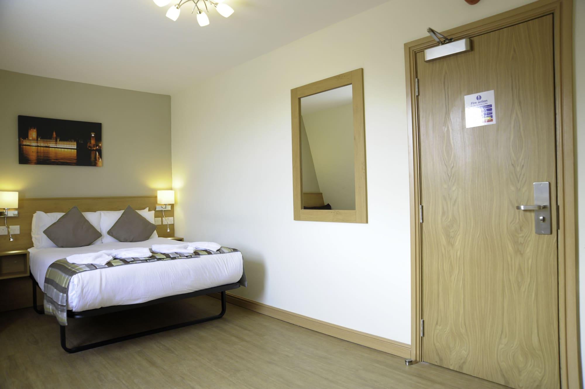 לונדון Kings Cross Inn Hotel מראה חיצוני תמונה