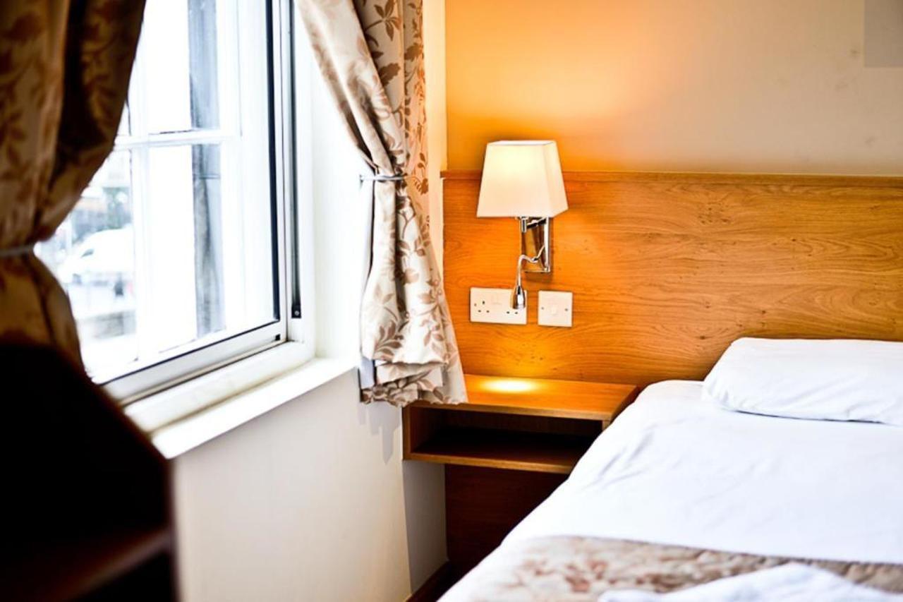 לונדון Kings Cross Inn Hotel מראה חיצוני תמונה